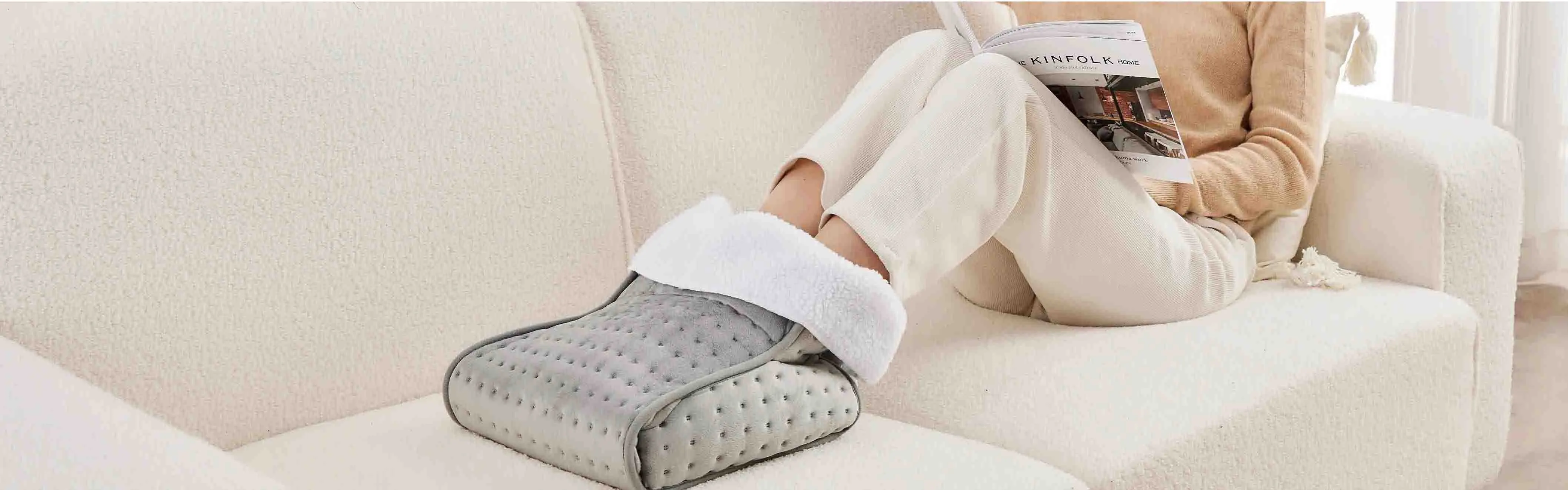 Chauffe-pied électrique et jambe